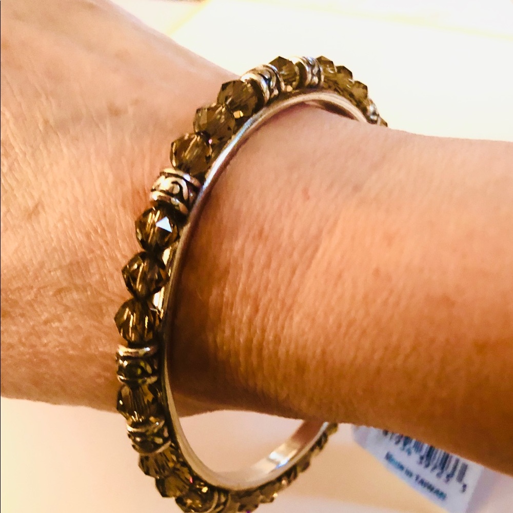 BRIGHTON SMOKEY COLOR CRYSTAL SILVERTONE BANGLE
